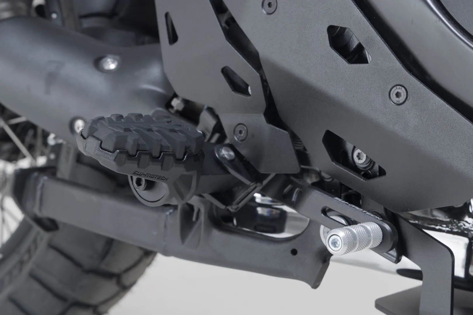 Sw-motech Evo Footrest Kit: Adjustable Comfort