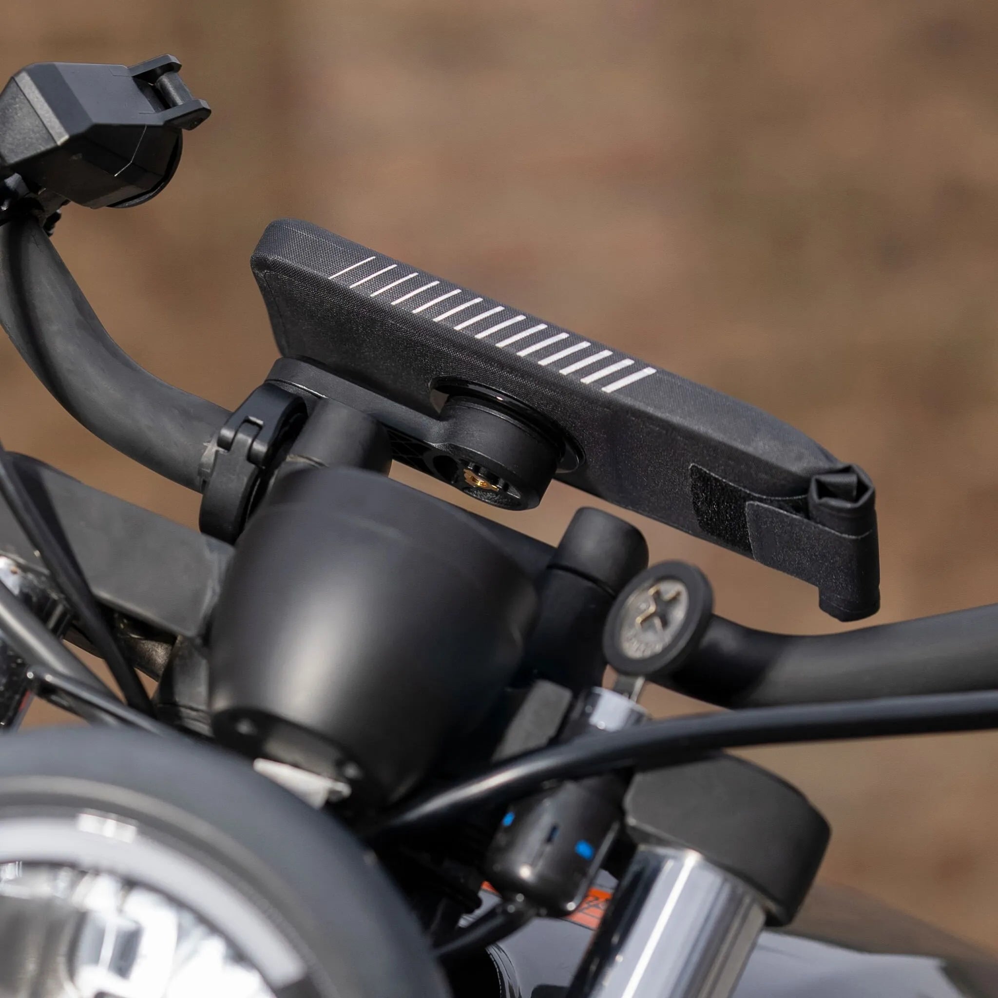 Sp Connect Universal Case Moto Bundle With Spc+ Connection