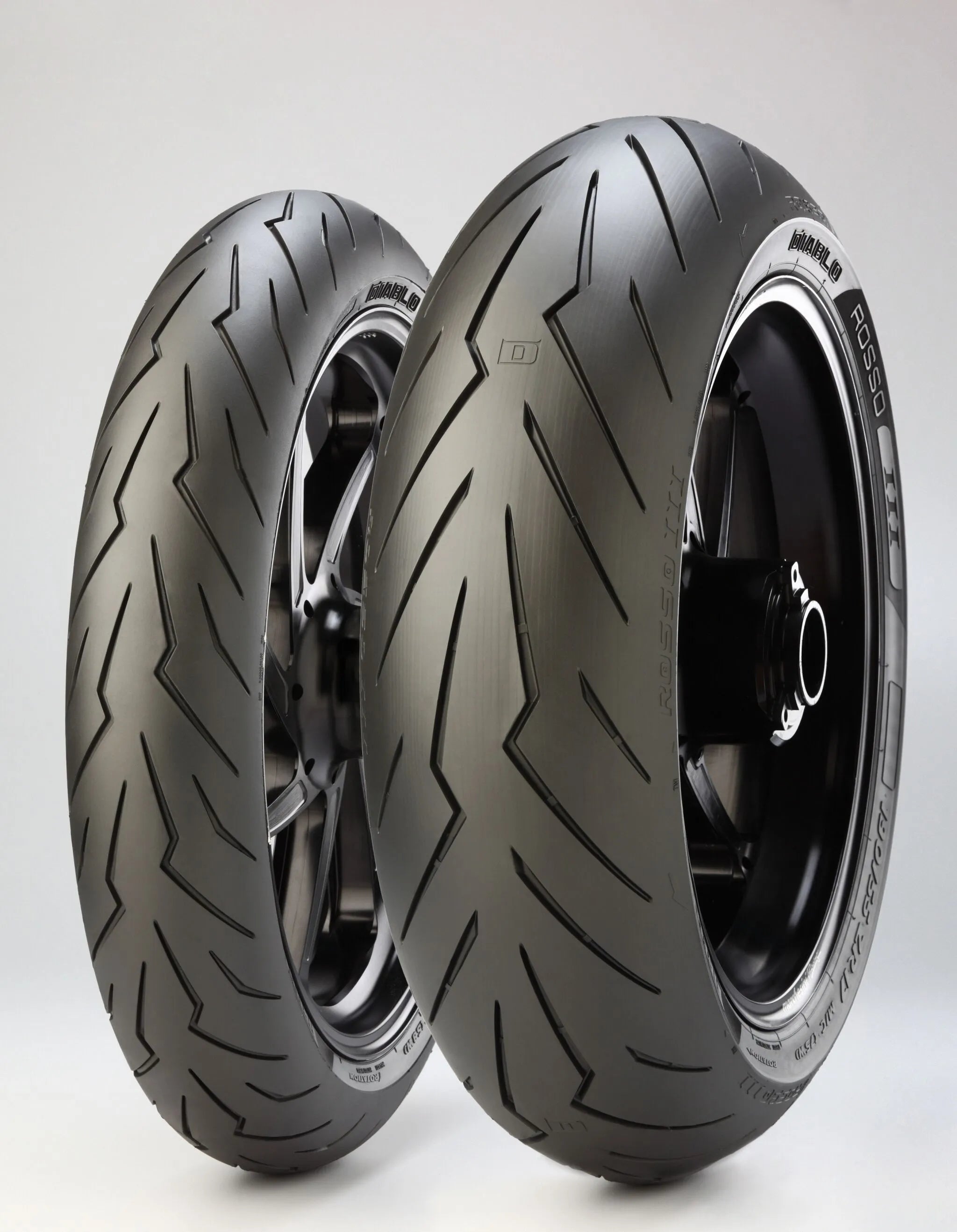 Pirelli Diablo Rosso Iii Tire 120/65zr17 Front