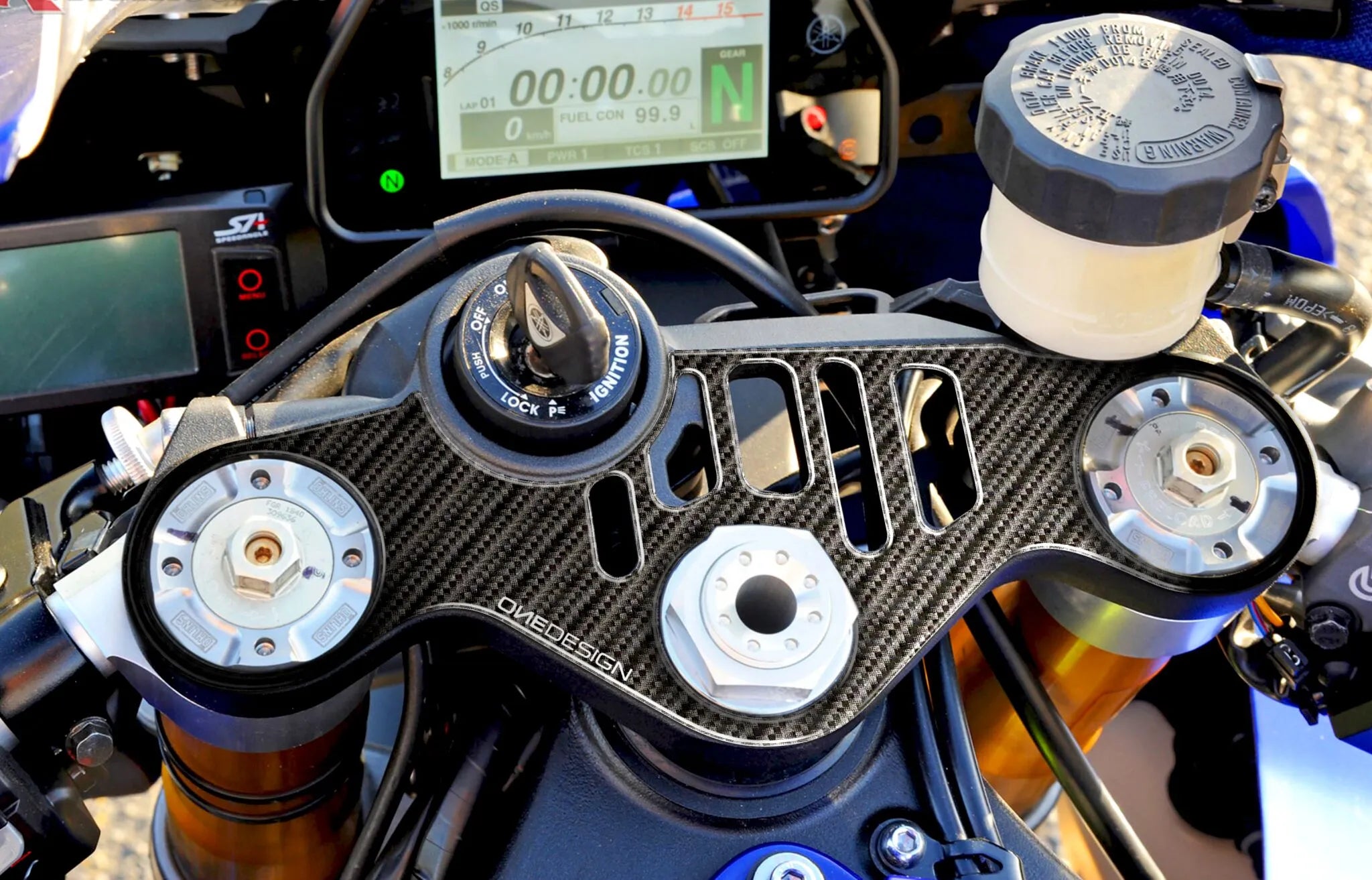 Onedesign Yoke Protector With Carbon Fiber Graphic For Yamaha