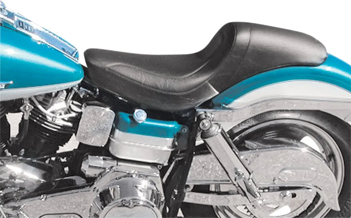Mustang Fastback Seat - For Harley Davidson