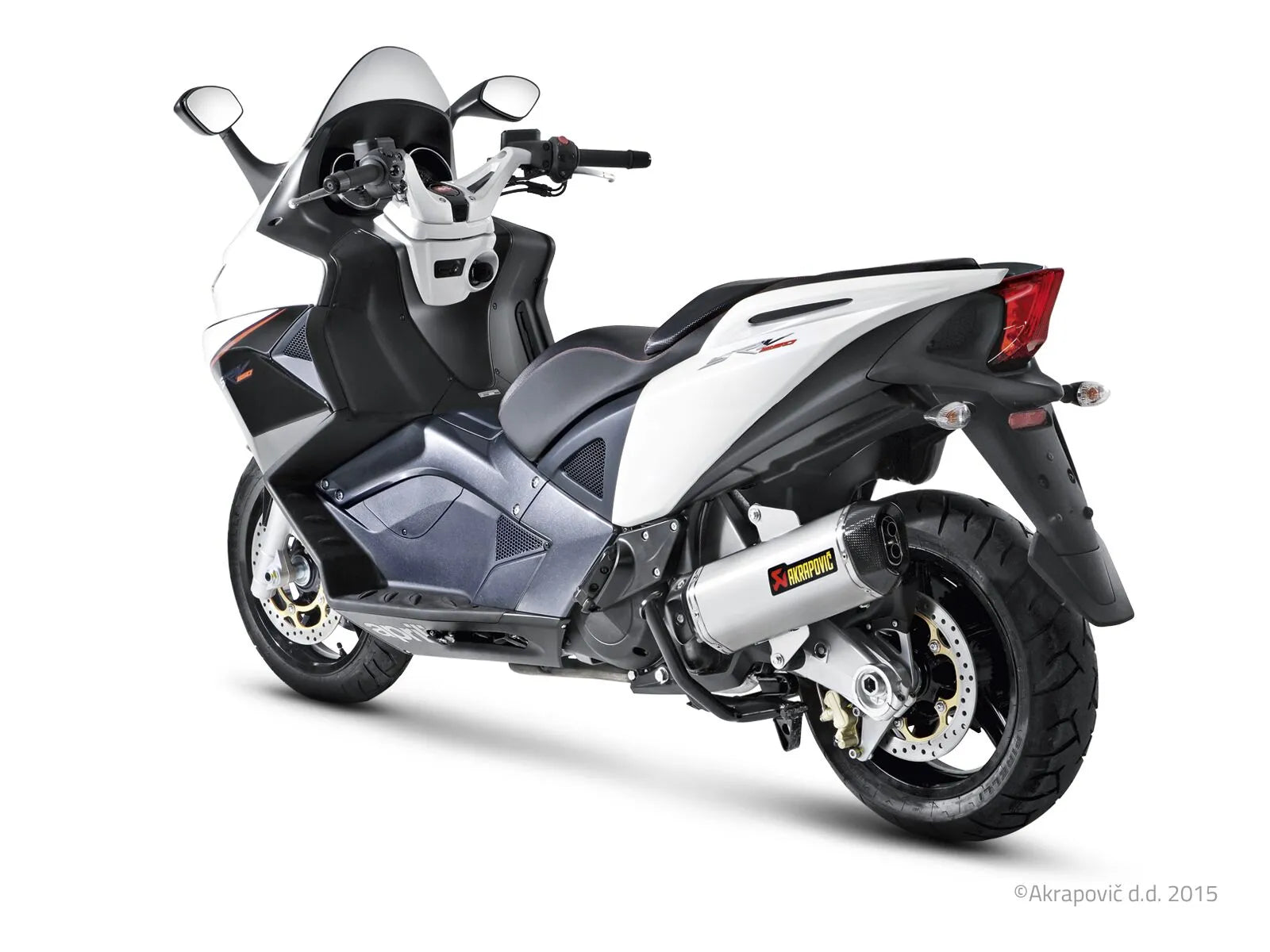 Tłumik Nakładany Akrapovic Slip-on Line Do Skuterów - Homologacja Drogowa ECE