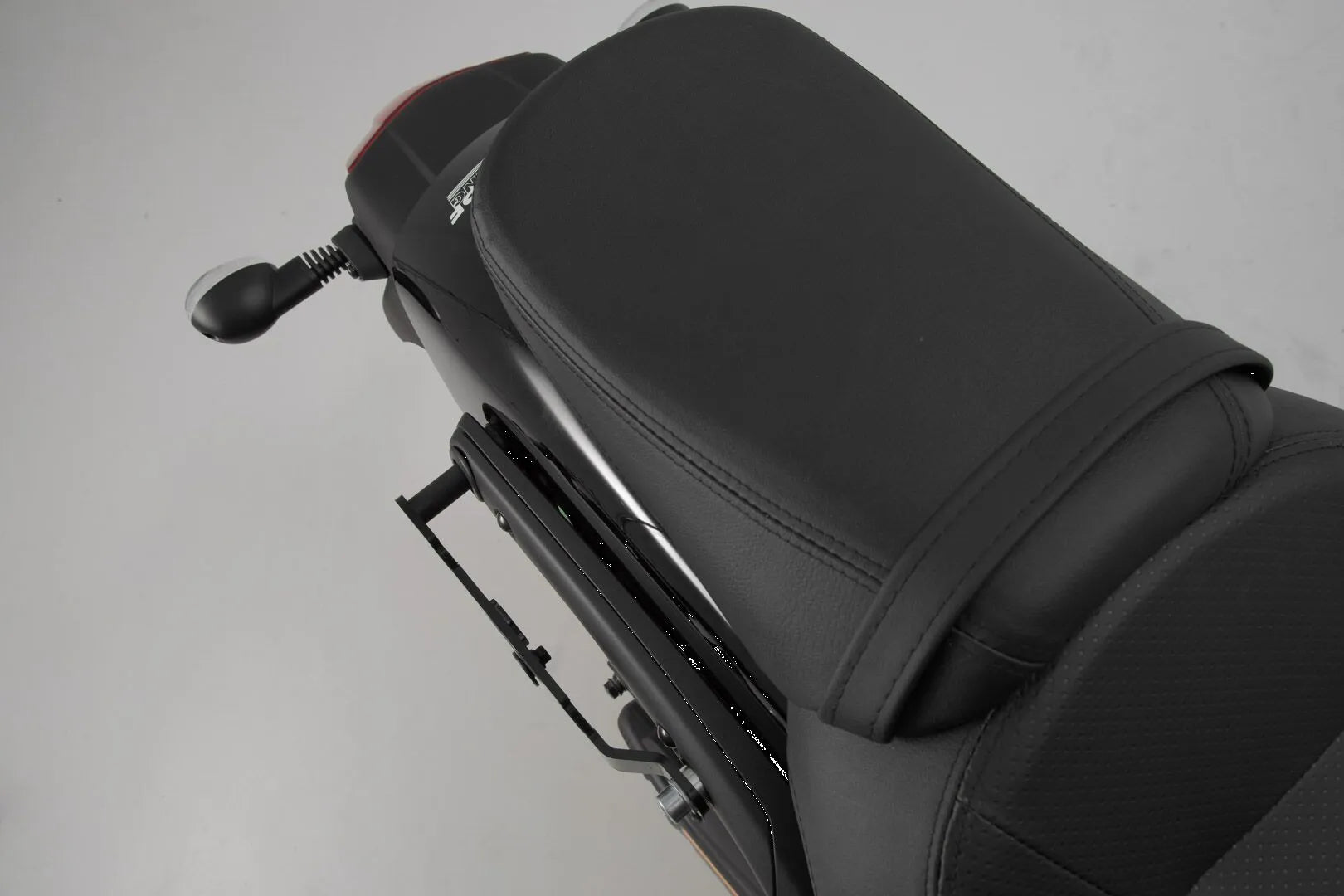 Sw-motech Slh Side Carrier For Harley-davidson