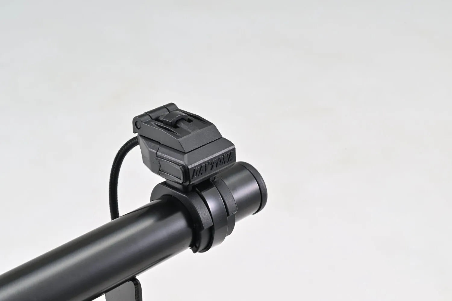 Daytona Quick Charge Usb-a Port For Motorcycle