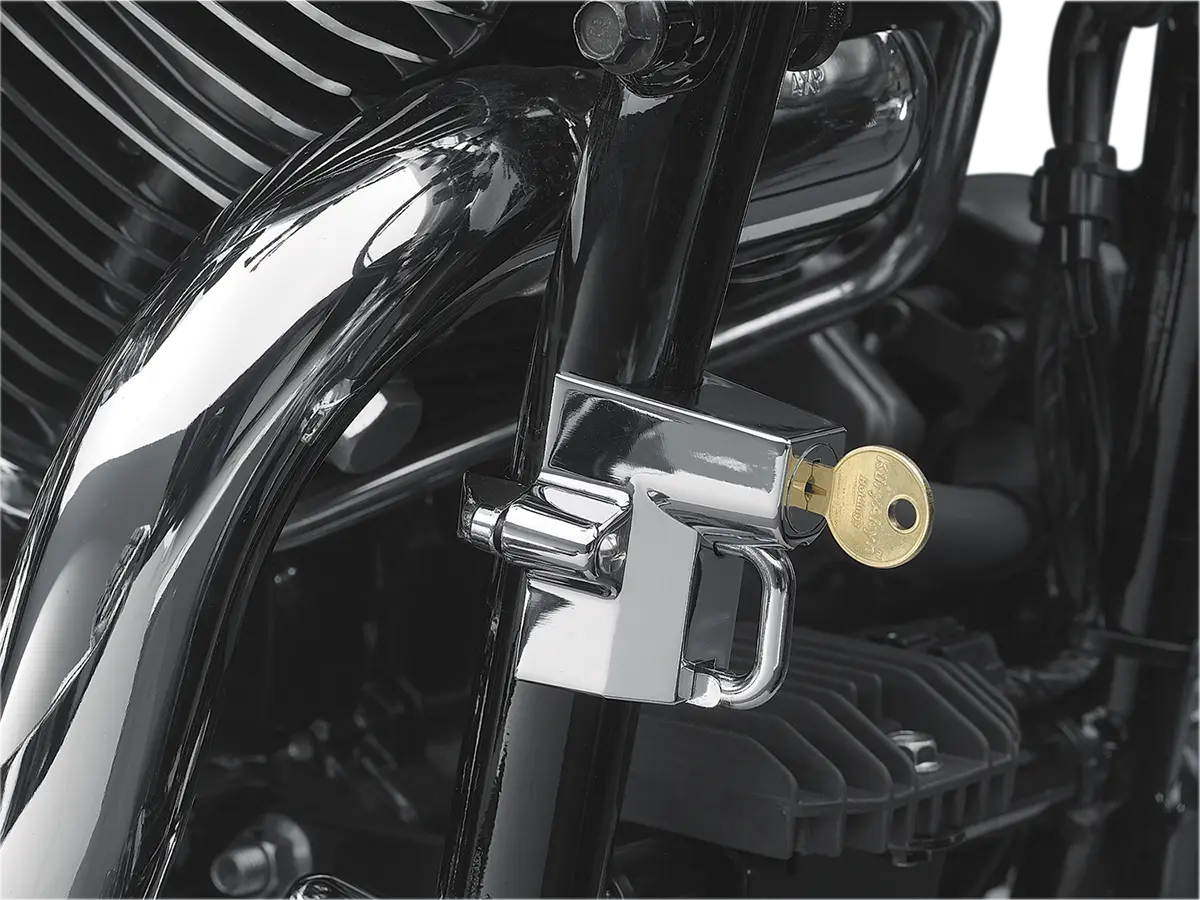 Kuryakyn Helmet Lock 1 1/4"-1 1/2" Tubes Chrome
