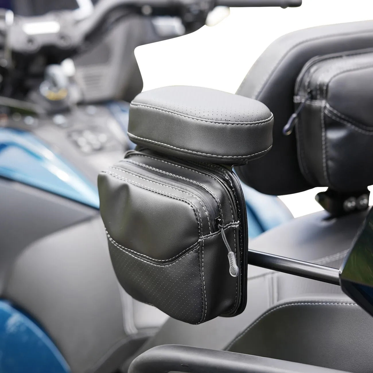 Show Chrome Platinum Armrest - Ultimate Comfort - For CAN AM (BRP)