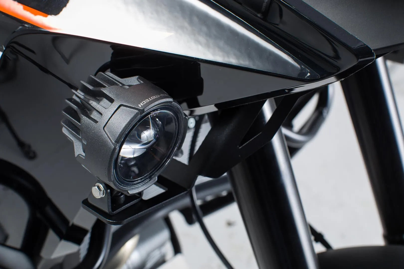 Sw-motech Light Mounting Kit