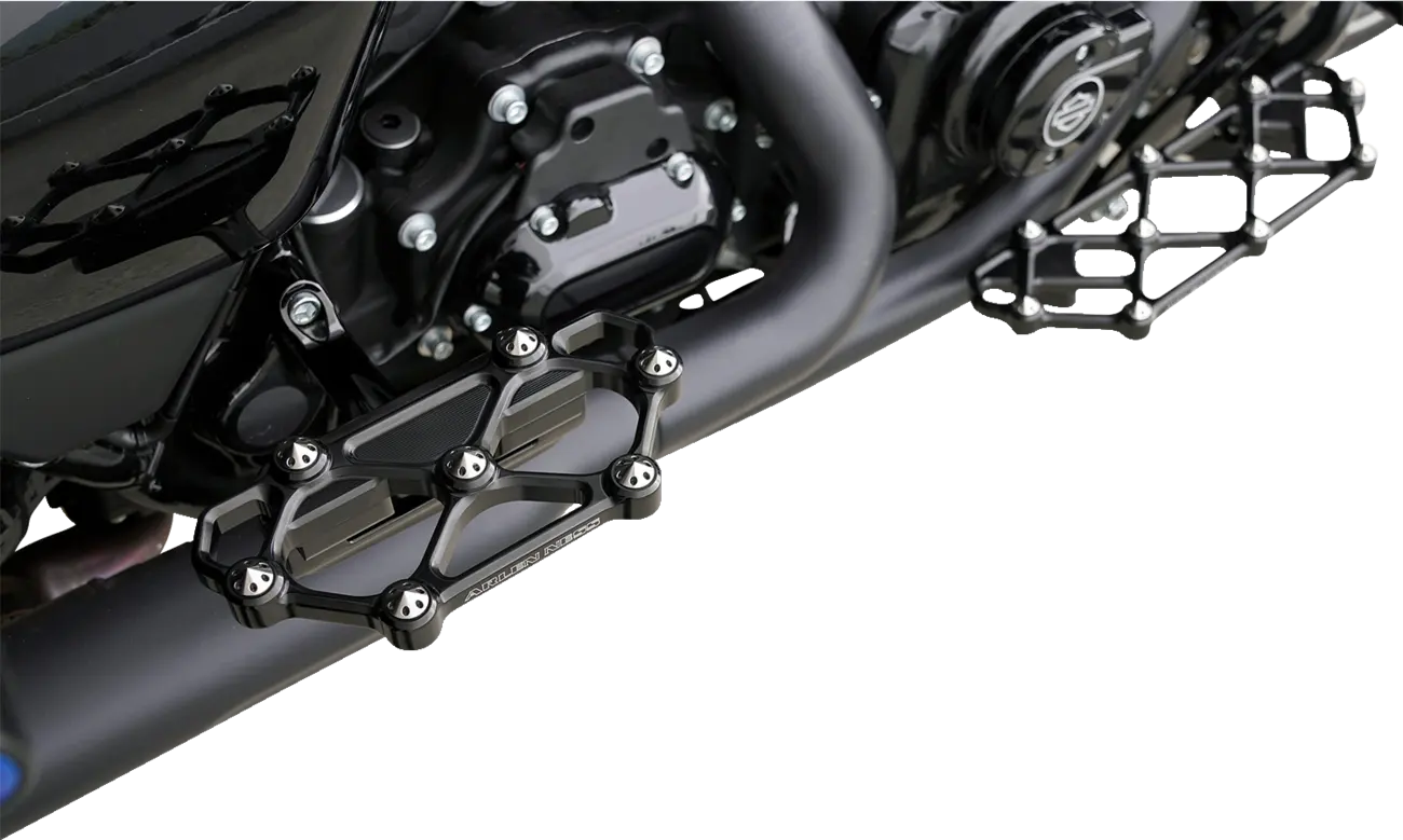 Arlen Ness Diamond Floorboards - Black Anodized