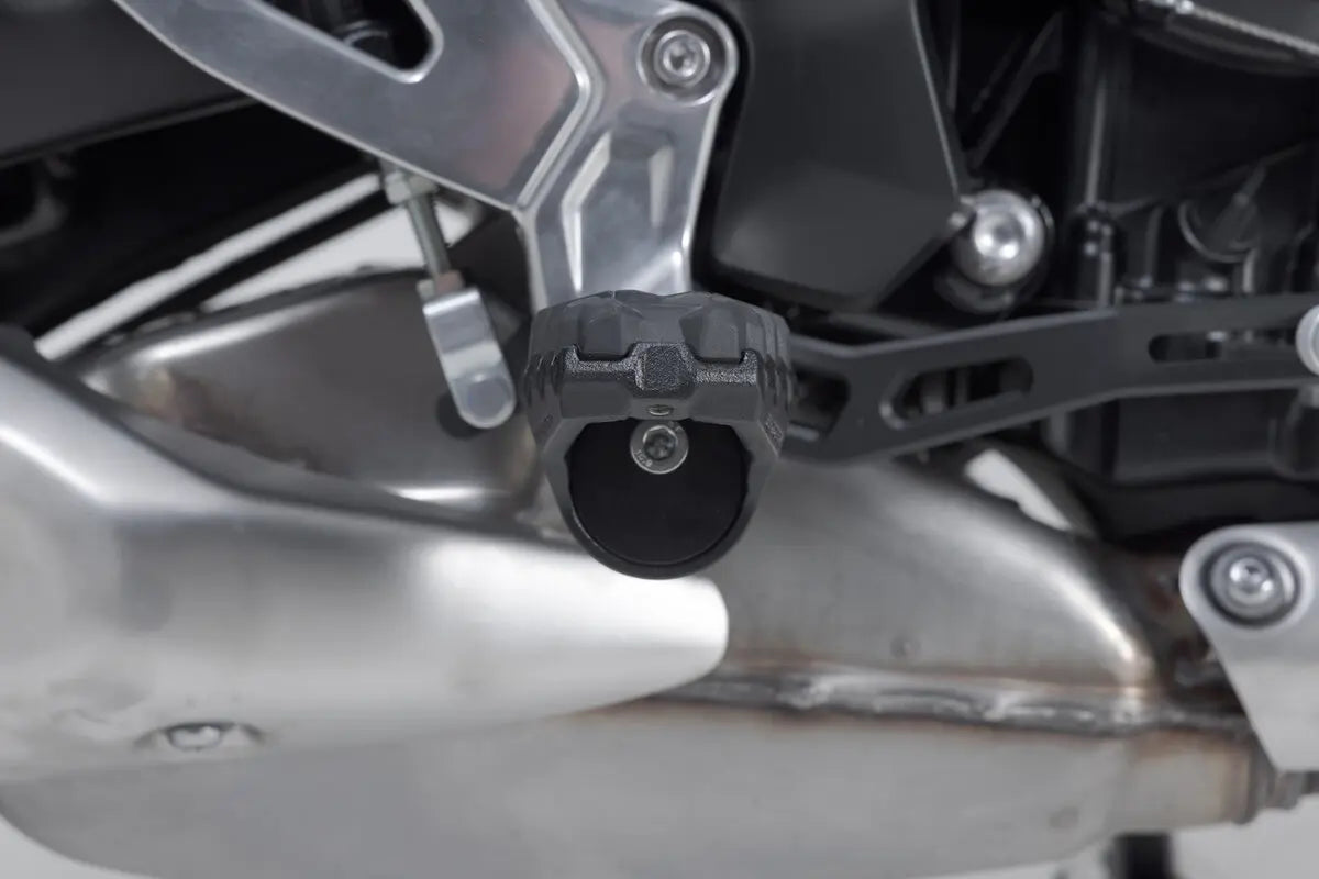 SW-Motech Evo Steel Footrest Kit - Silver - FRS.11.112.10800