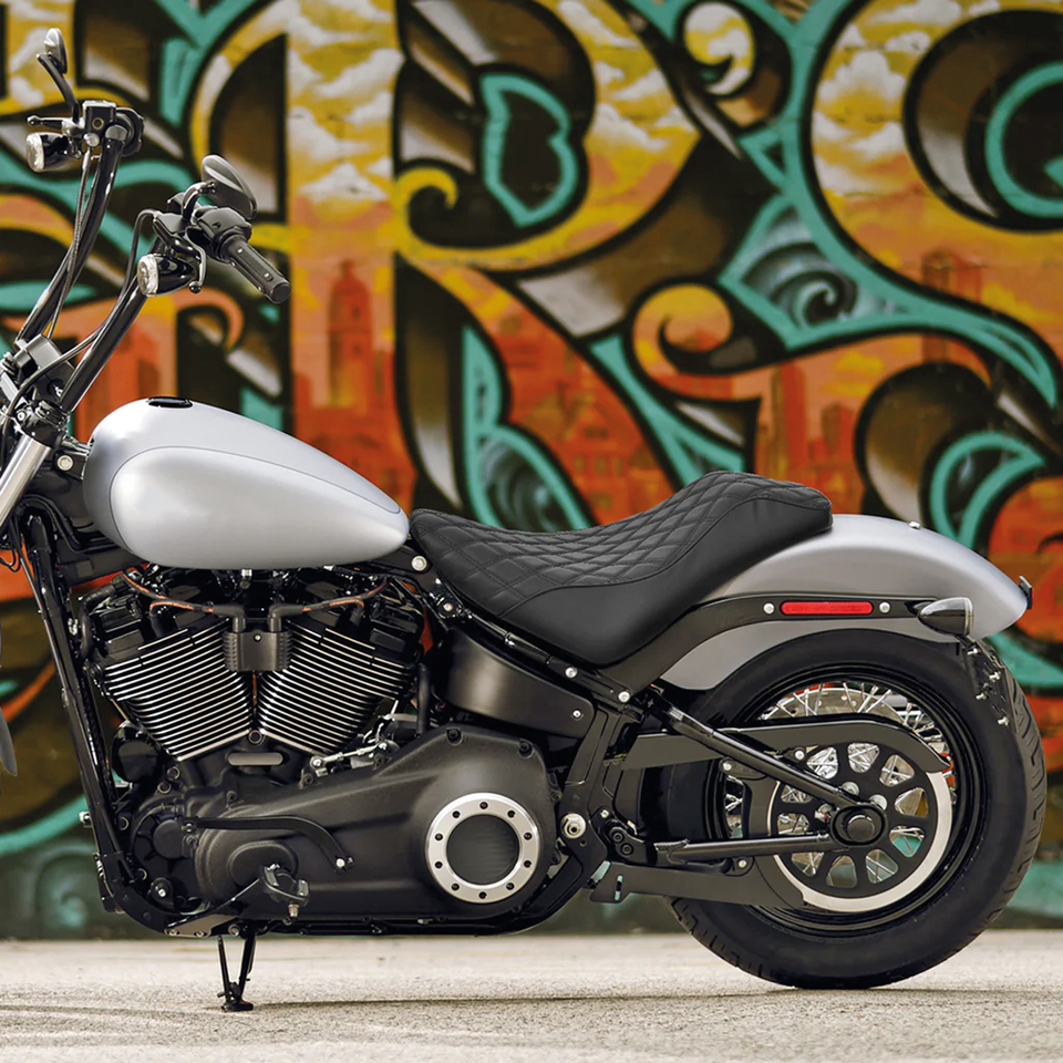 C.c. Rider Solo Seat for Milwaukee Eight Softail