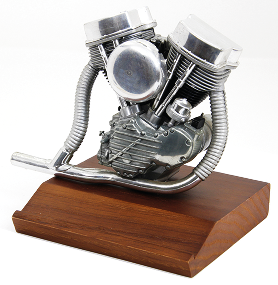 V-Twin Scale 1:6 Model Engines – Helmets