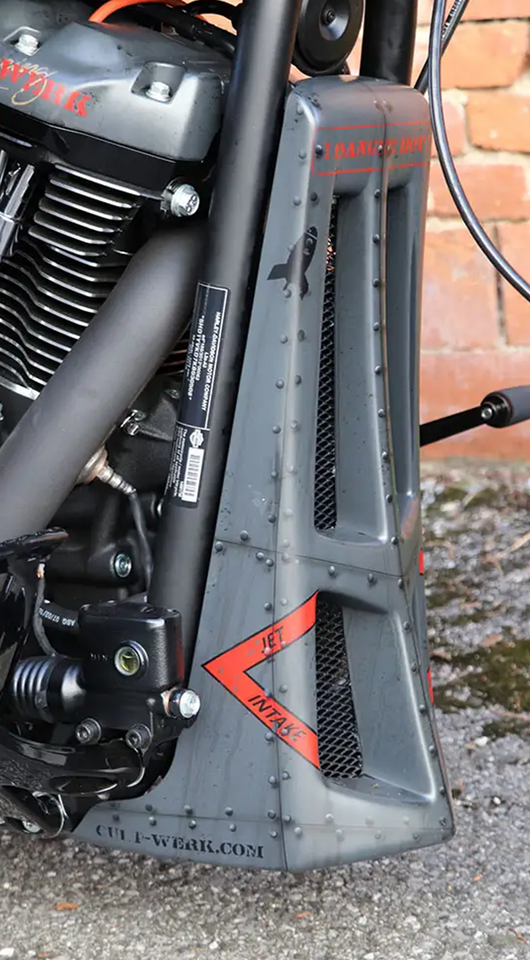 Cult-Werk Front Spoilers – Frame & Rear Suspension