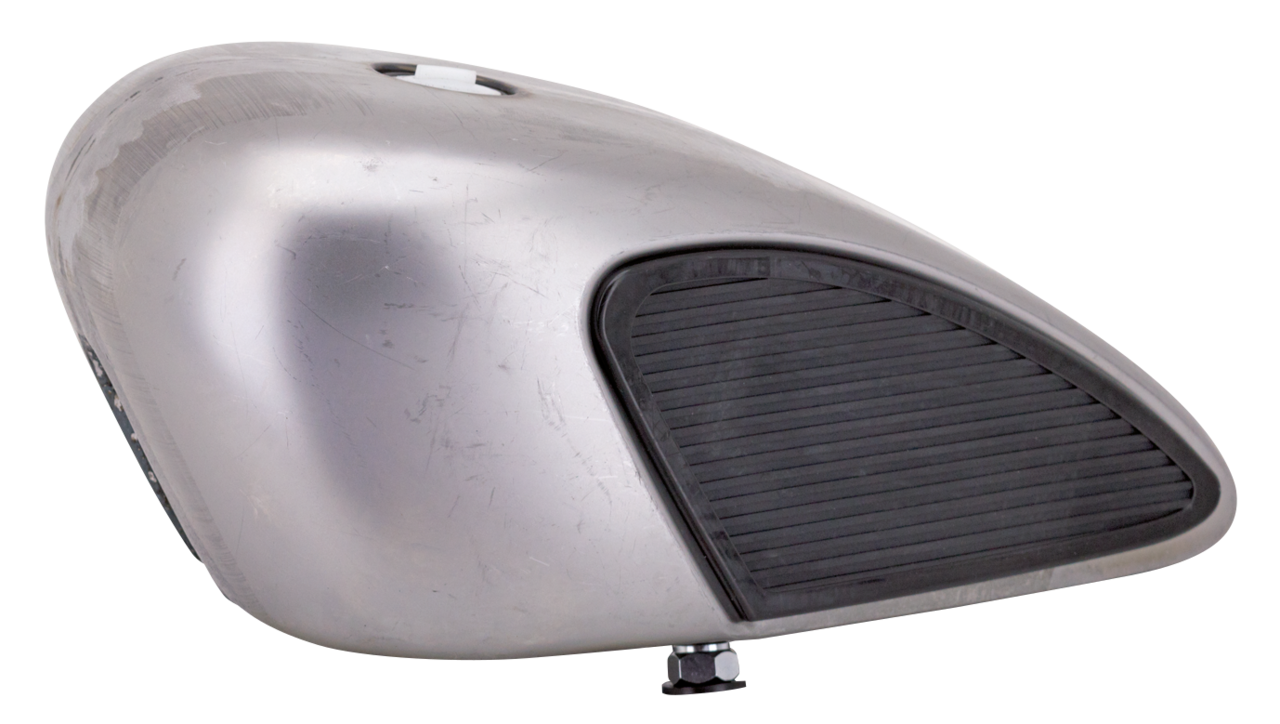 Zodiac Legacy Custom Gas Tanks – Gas- & Oil Tank